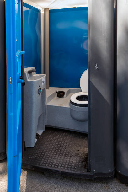 Portable Toilet Options We Offer in Vander, NC